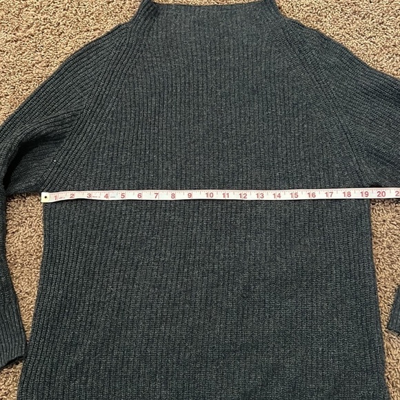 Lord & Taylor Cowl Neck Sweater size S - Picture 9 of 10
